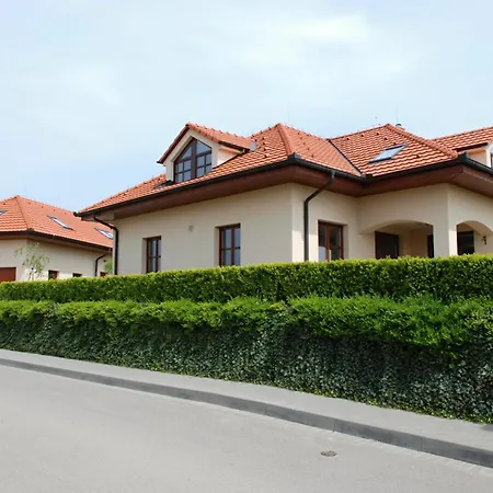 Na Slunecni * Valtice