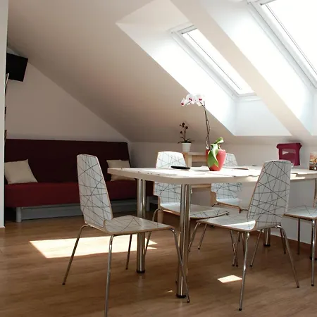 Apartment Na Slunecni *